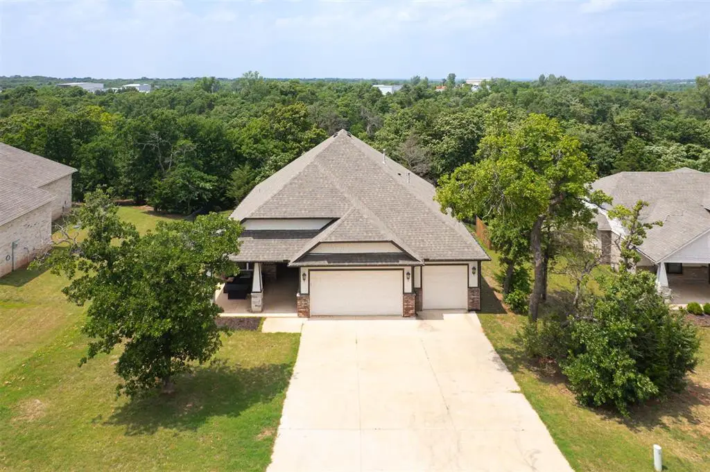 8751 Overlook Drive, Guthrie, OK 73044 - #1
