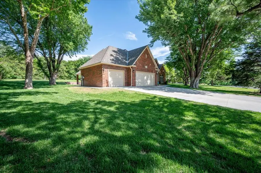 10512 Highview Drive, Oklahoma City, OK 73151 - #3