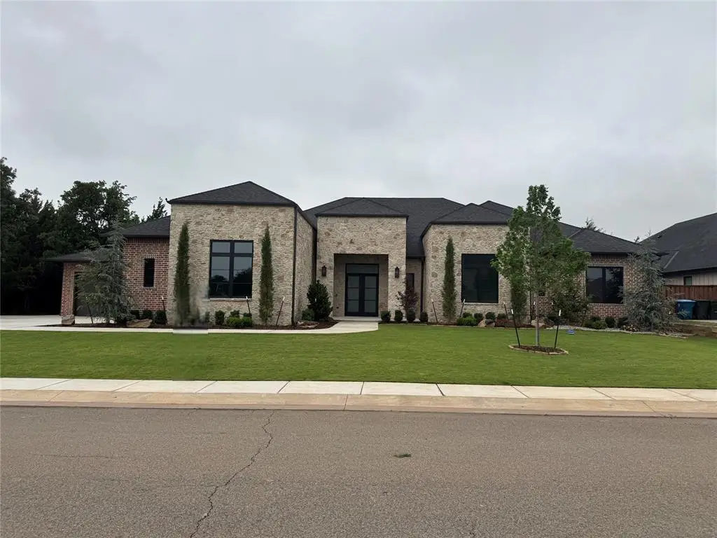 5017 Deerfield Drive, Edmond, OK 73034 - #1