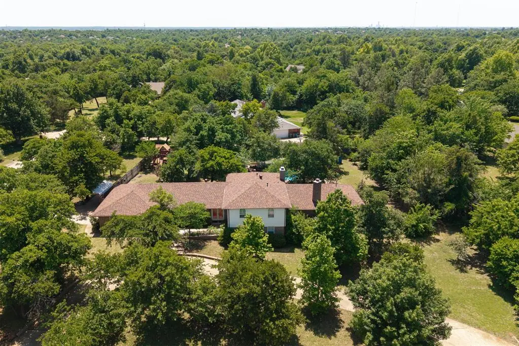 2400 Old Farm Road, Edmond, OK 73013 - #1