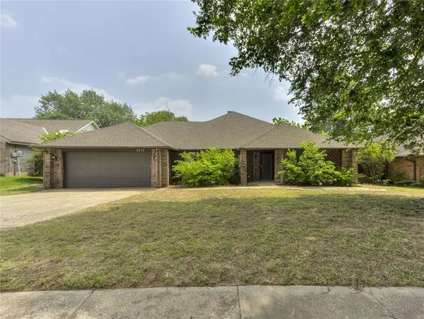 2512 Brookhaven Drive, Edmond, OK 73034