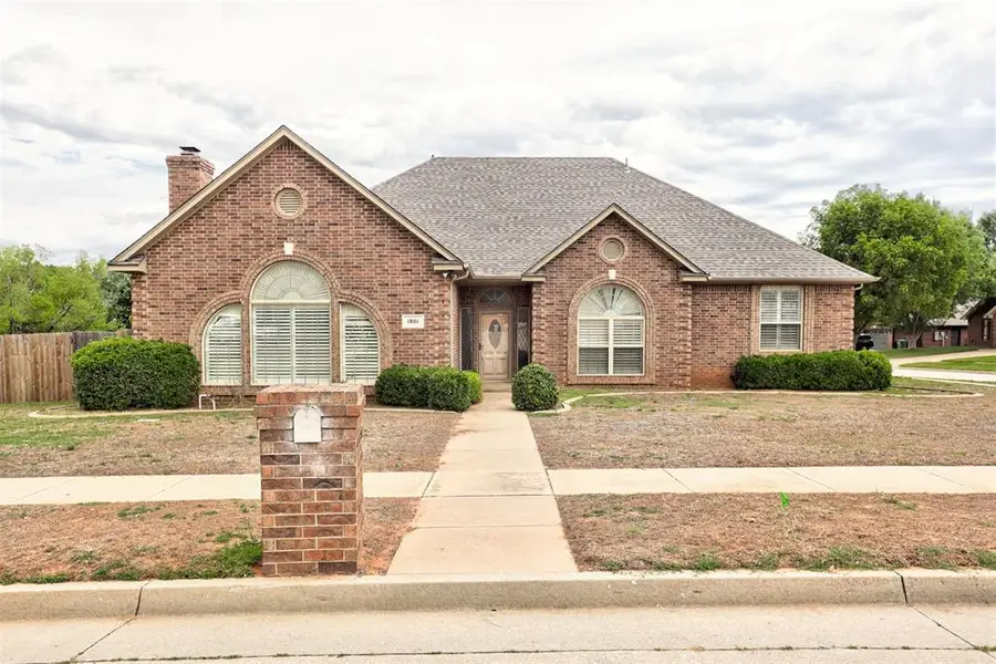 1801 Churchill Road, Yukon, OK 73099 - #2