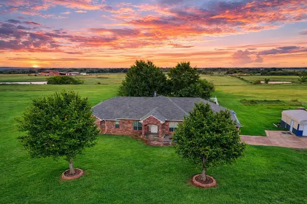 104278 Homestead Drive, McLoud, OK 74851