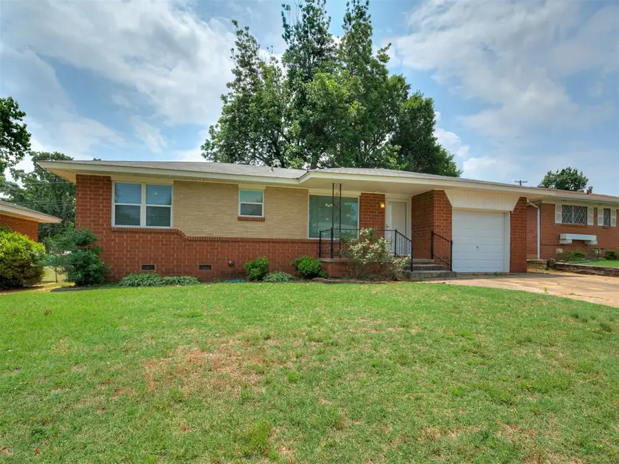 20810 Silver Street, Harrah, OK 73045 - #2