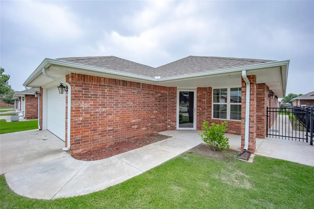 312 Golden Terrace, Tuttle, OK 73089 - #1