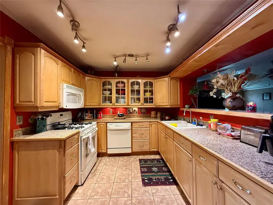 1021 Coe Street, Altus, OK 73521 - #3