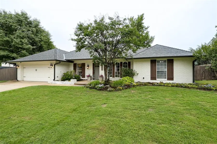 3926 Warwick Drive, Norman, OK 73072 - #2