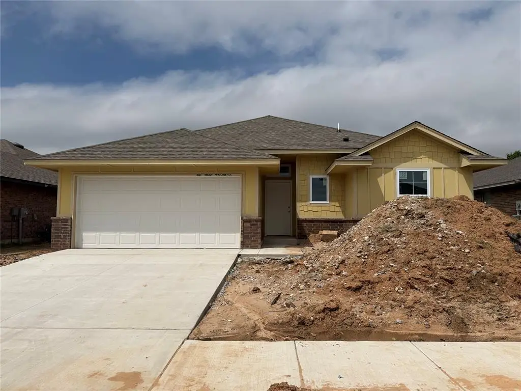 1005 Redwood Creek Drive, Yukon, OK 73099 - #1