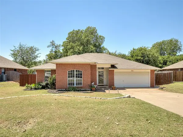 701 S Greengate Drive, Yukon, OK 73099