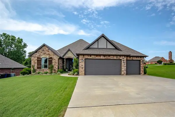2708 Eagle Lake Drive, Blanchard, OK 73010