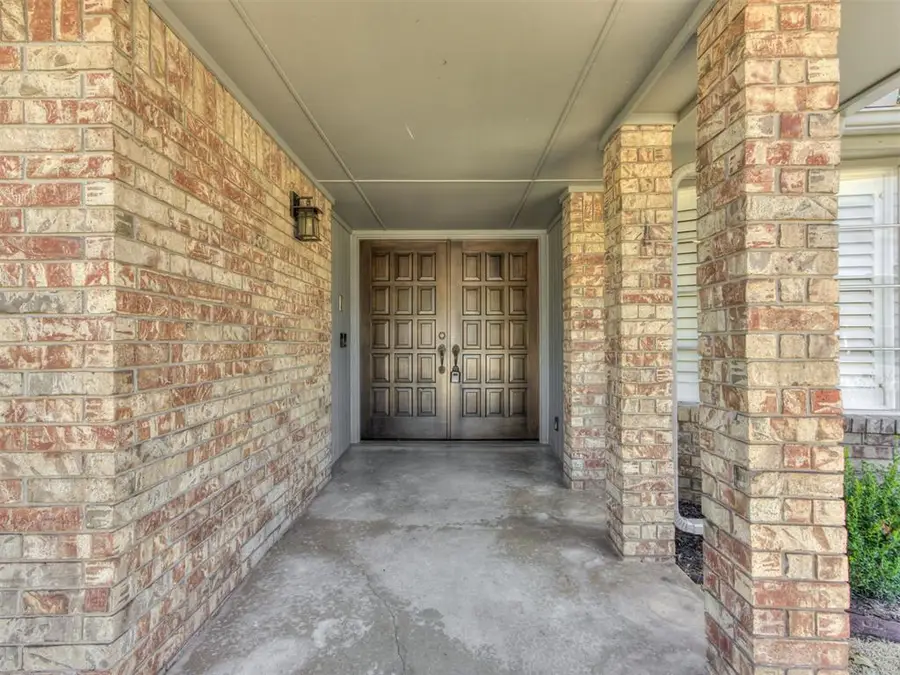 2324 Parkland Way, Norman, OK 73069 - #3