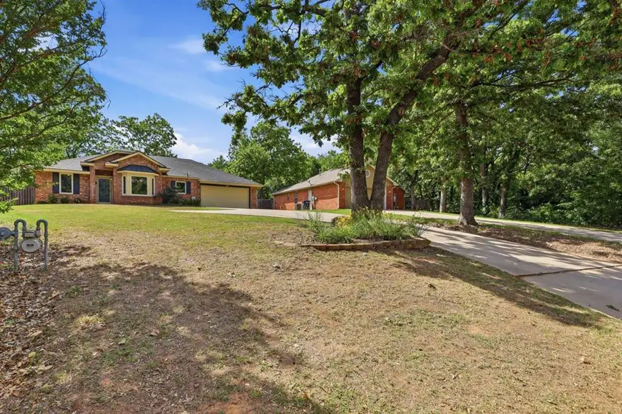 19 Sequoyah Boulevard, Shawnee, OK 74801 - #3