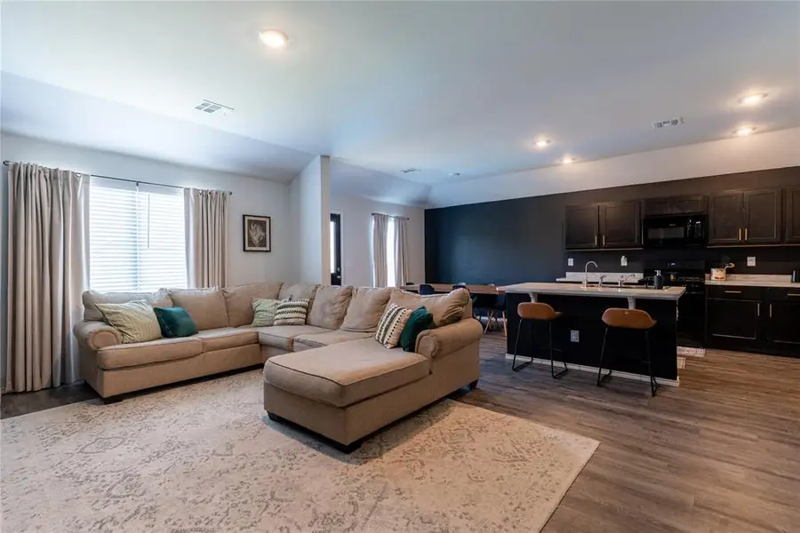 9701 Laredo Lane, Yukon, OK 73099 - #3