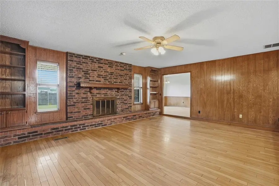 1332 NE 19th Place, Moore, OK 73160 - #3