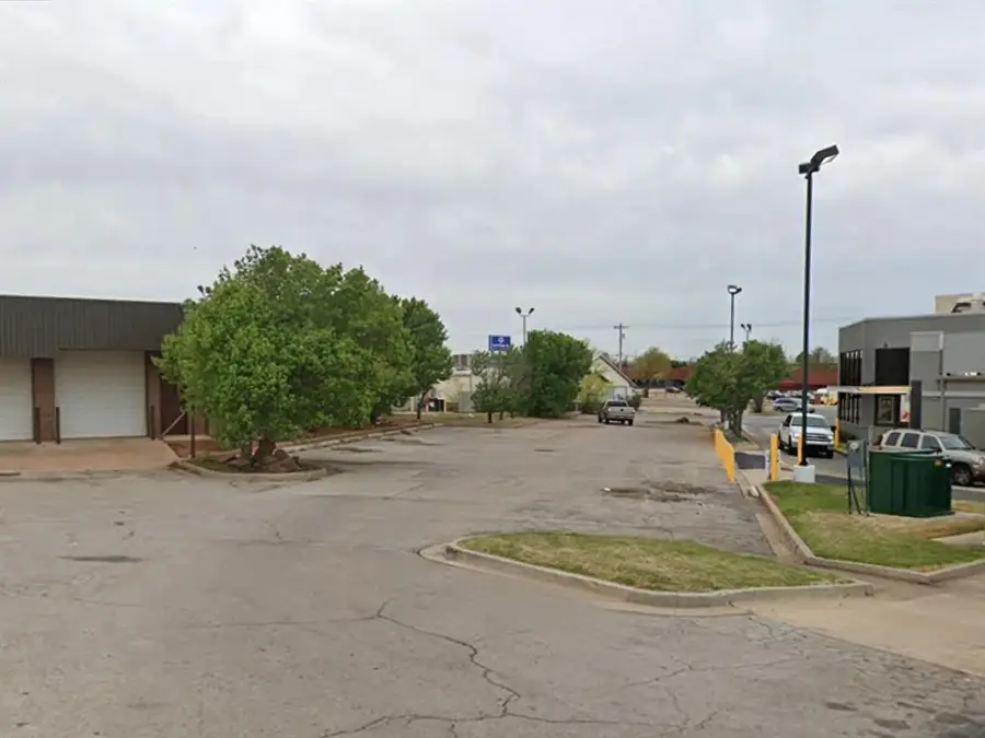 12215 N Pennsylvania Avenue, Oklahoma City, OK 73114 - #3