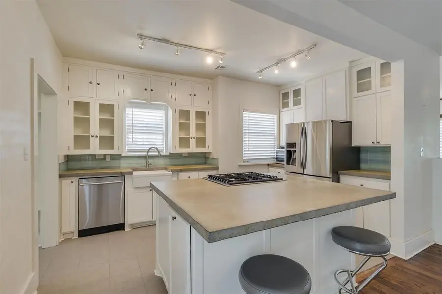 1134 NW 40th Street, Oklahoma City, OK 73118 - #2