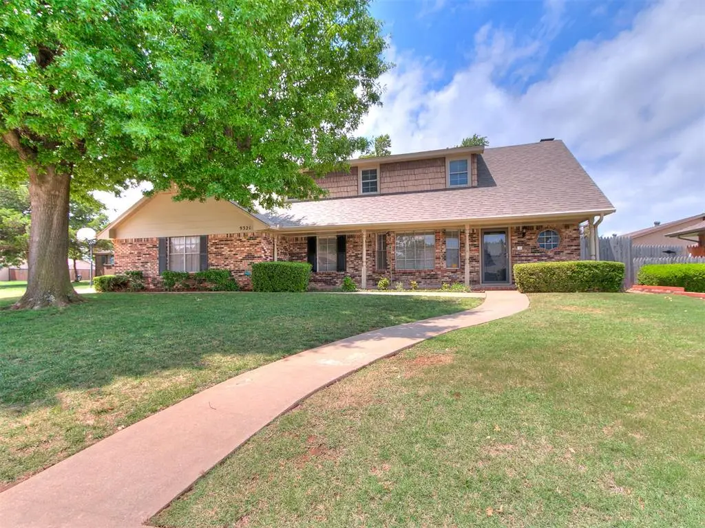 9321 Lansbrook Lane, Oklahoma City, OK 73132 - #1