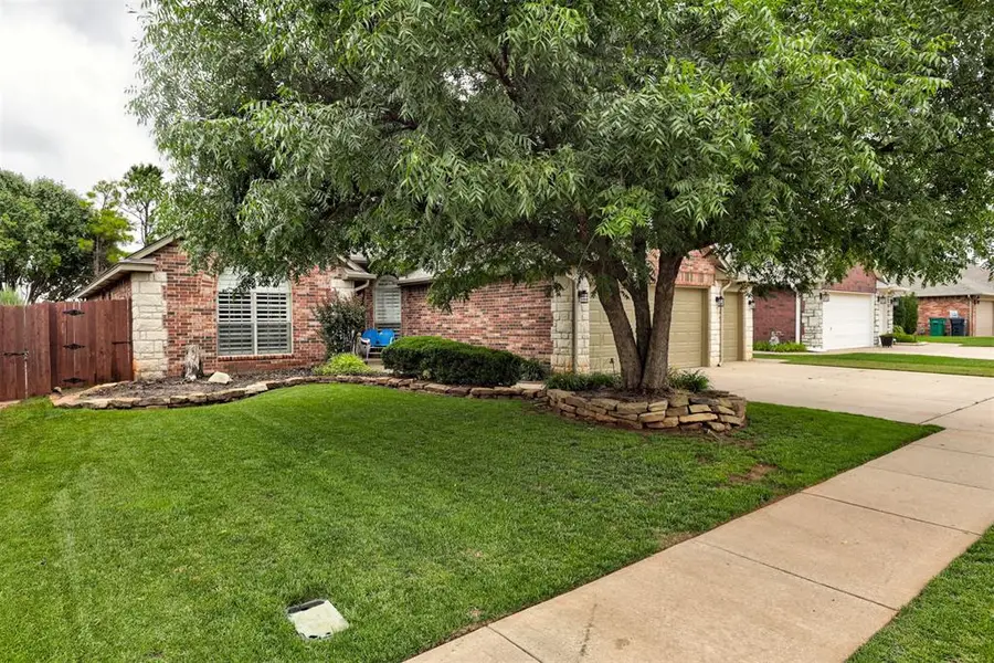 16120 Rim Road, Edmond, OK 73013 - #2
