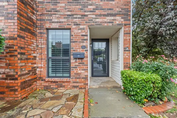 6325 N Villa Avenue #115, Oklahoma City, OK 73112
