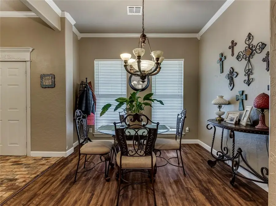 324 E Charlotte Terrace, Mustang, OK 73064 - #3