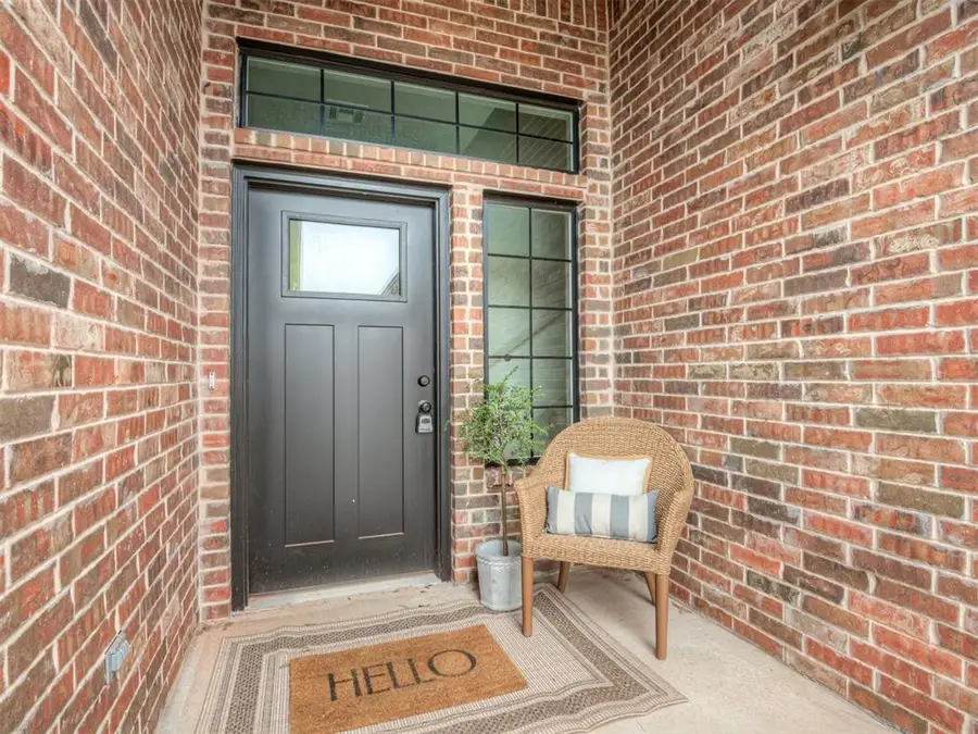 2240 E Thomas Terrace, Mustang, OK 73064 - #3