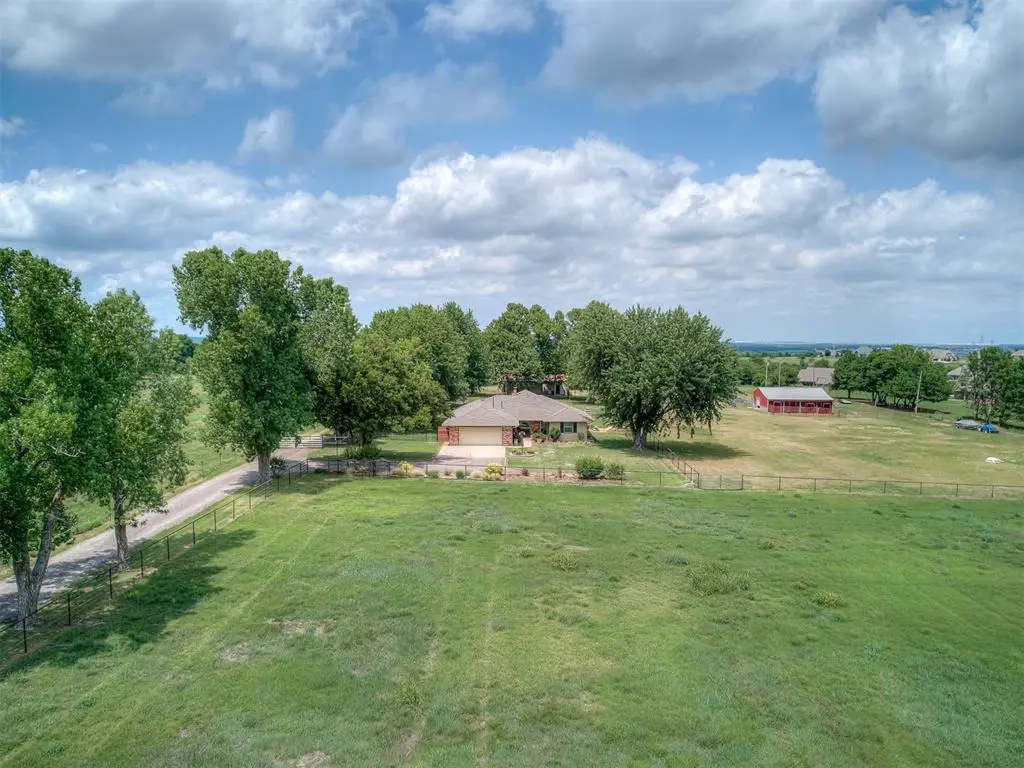 2305 NW 35th Pl, Newcastle, OK 73065 - #1