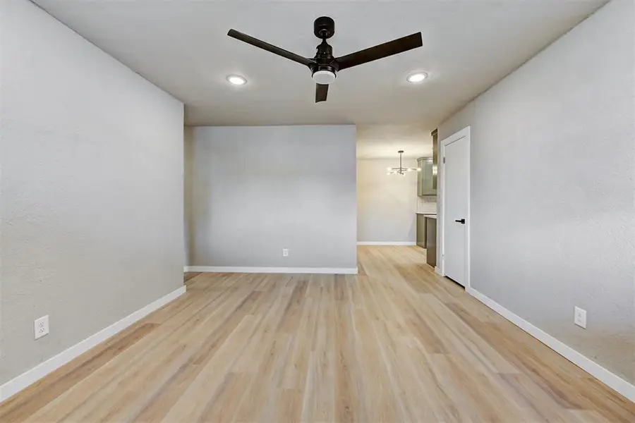 320 NW 86th Street, Oklahoma City, OK 73114 - #2