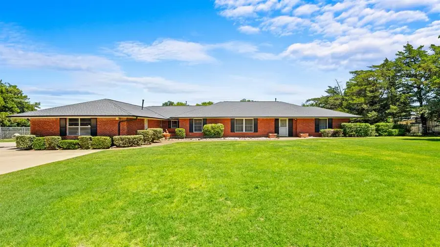 9600 Silver Lake Drive, Oklahoma City, OK 73162 - #3