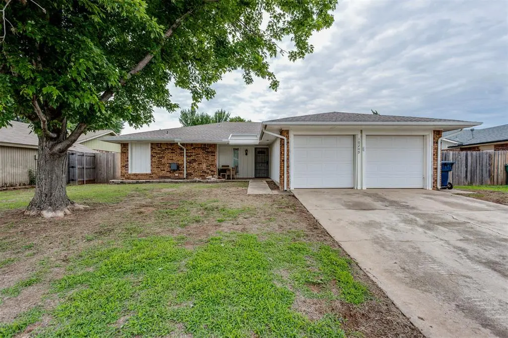 10209 Hollyhead Way, Yukon, OK 73099 - #1