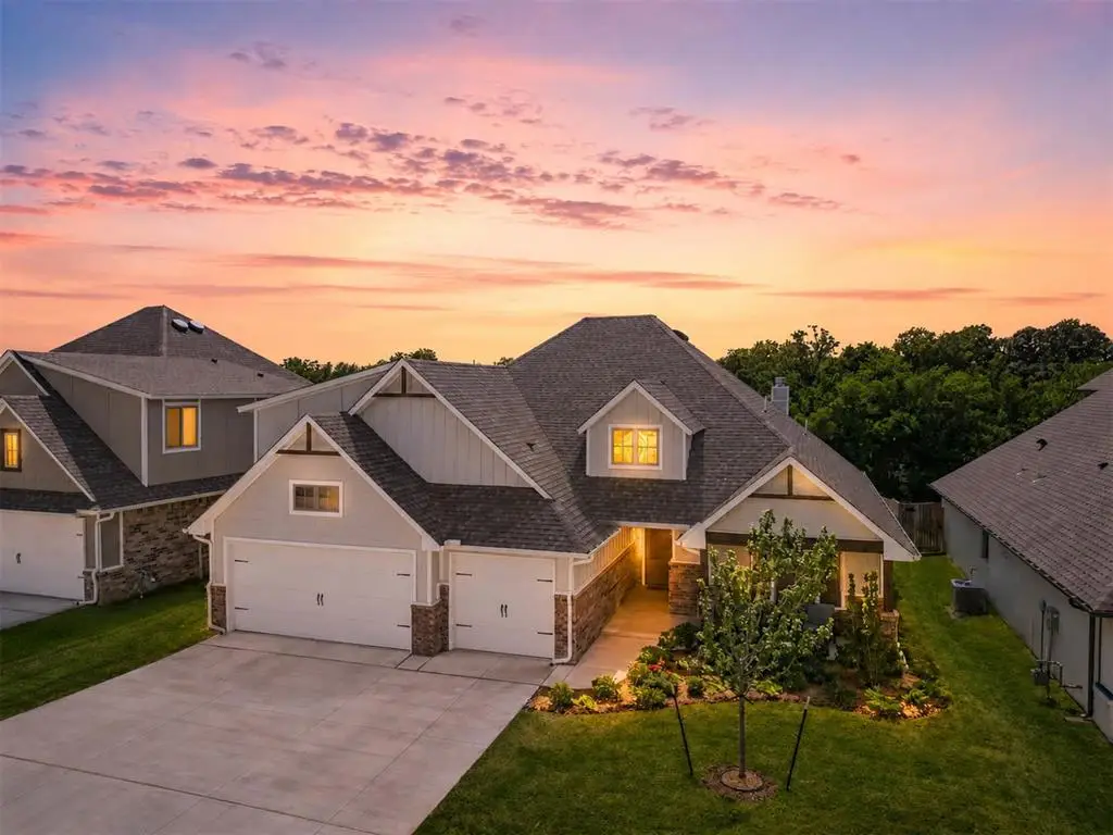 16213 Villa Valeria Way, Edmond, OK 73013 - #1