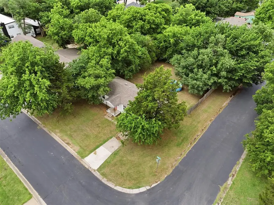 702 Tollie Drive, Norman, OK 73071 - #2