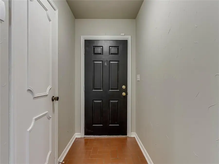 10216 Lyndon Road, Oklahoma City, OK 73120 - #3