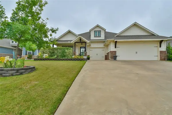 1305 N Storybrook Avenue, Mustang, OK 73064