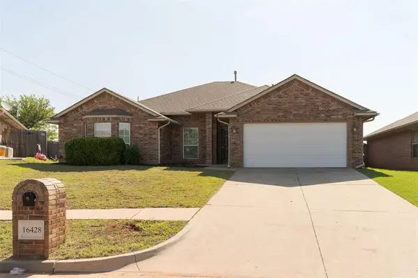 16428 Village Common Drive, Edmond, OK 73013