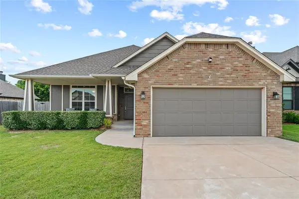1728 W Zachary Way, Mustang, OK 73064