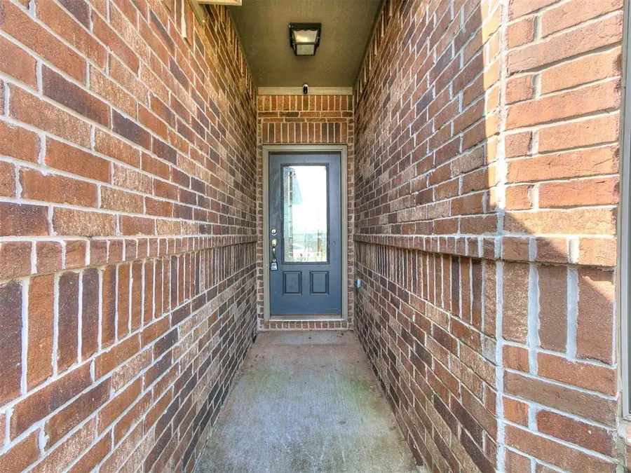 10812 SW 33rd, Yukon, OK 73099 - #3