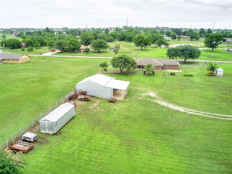 5740 Willow Brook Lane, Norman, OK 73069 - #3