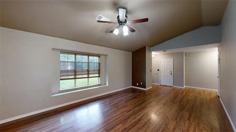300 N 4th Street, Davis, OK 73030 - #3