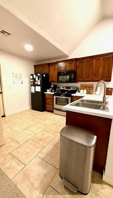 923 N Summer Tree Drive, Ada, OK 74820 - #3