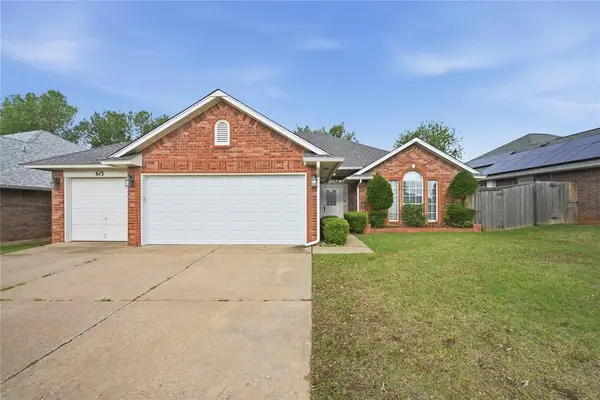 613 Bluegrass Lane, Yukon, OK 73099