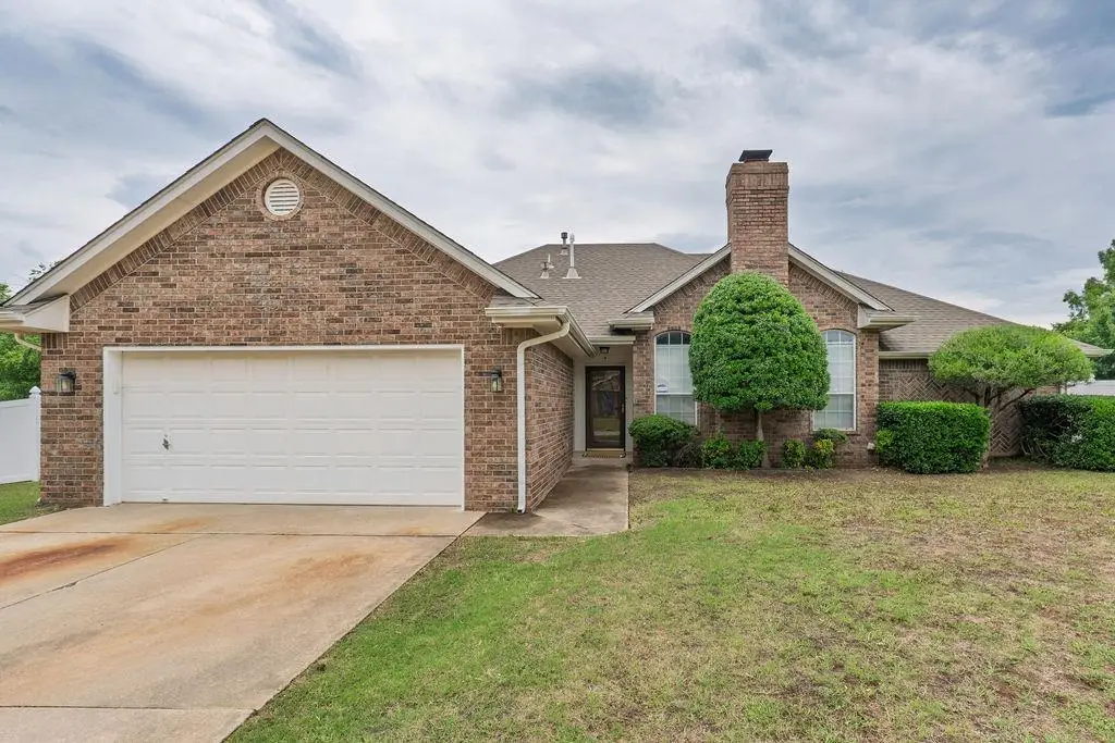 1800 Henson Court, Shawnee, OK 74804 - #1