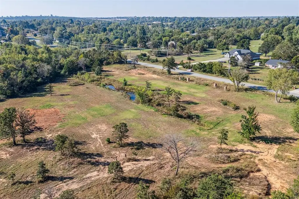 000 Henney Road, Choctaw, OK 73020 - #1