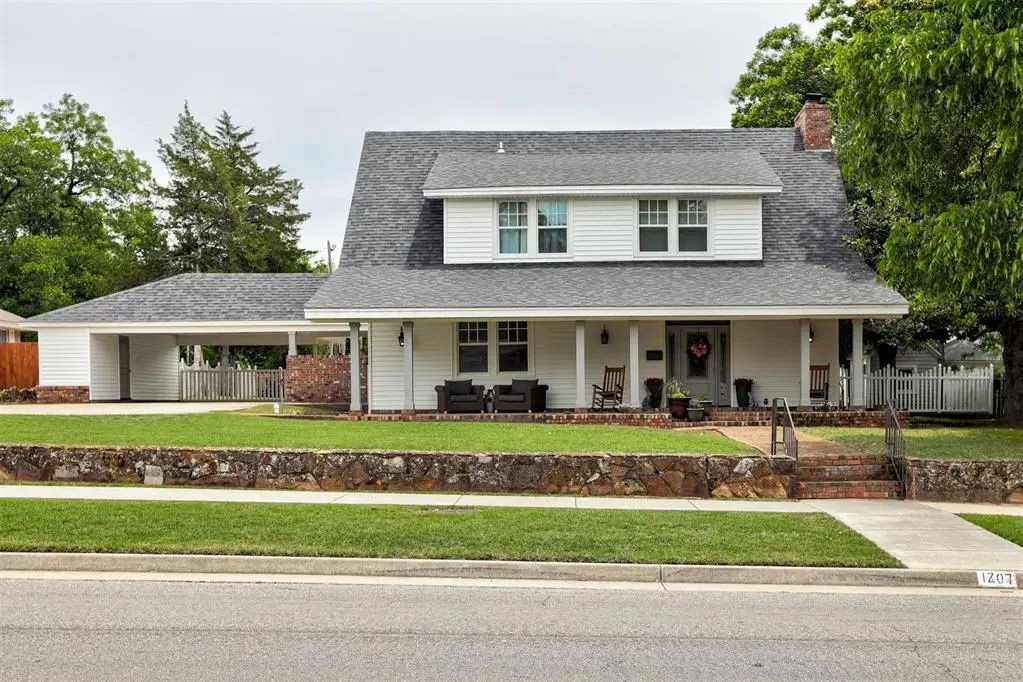 1207 N Broadway Avenue, Shawnee, OK 74801 - #1