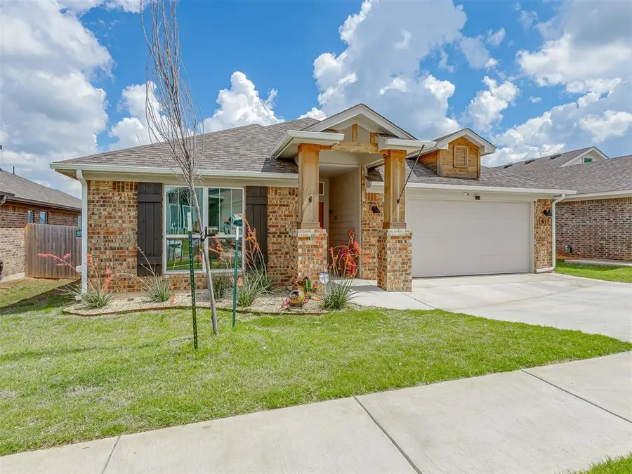 615 Red Cedar Way, Norman, OK 73069 - #2