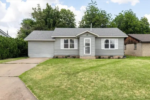 6211 NW Cherry Avenue, Lawton, OK 73505