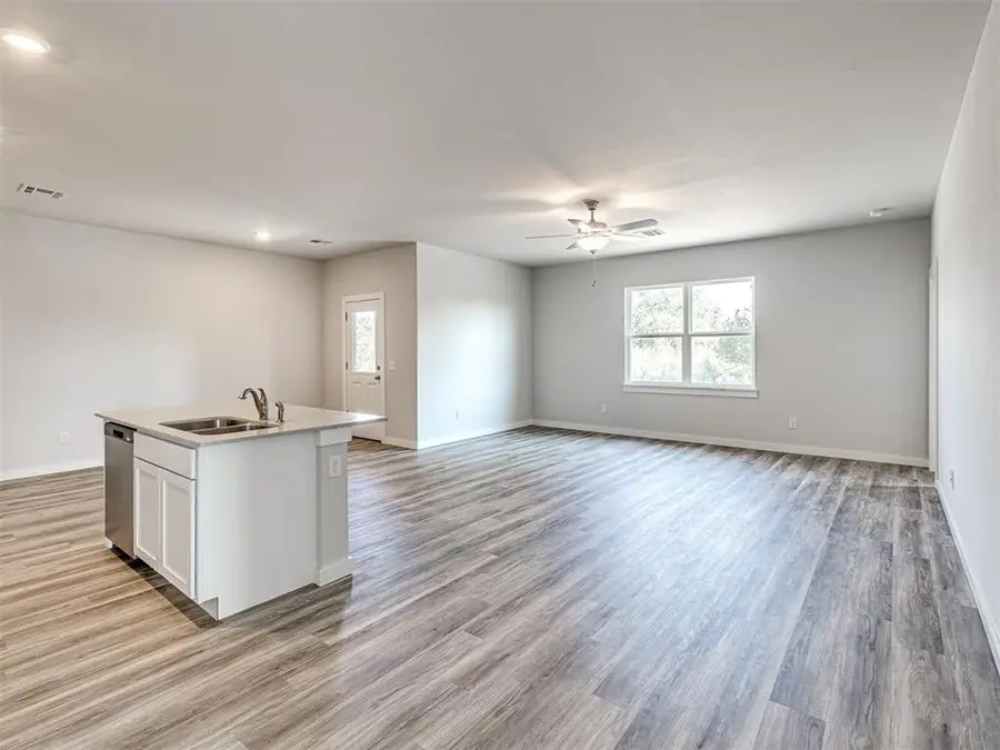504 Cumberland Drive, Guthrie, OK 73044 - #3
