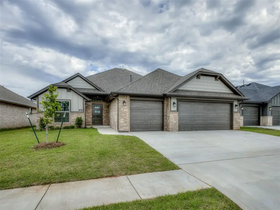 7613 Three Woods Lane, Yukon, OK 73099 - #2