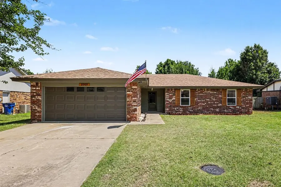 2501 S Miles Avenue, El Reno, OK 73036 - #2
