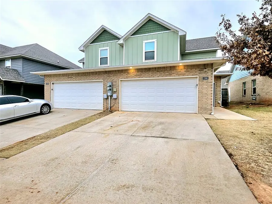 2188 Camino Del Plaza Lane, Edmond, OK 73013 - #2