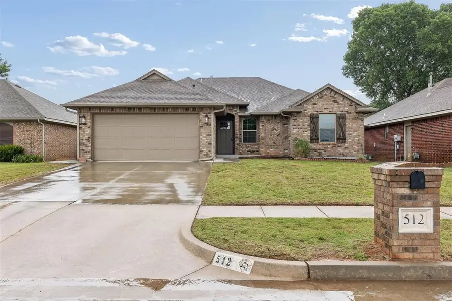 512 S Castle Ridge Lane, Mustang, OK 73064 - #3
